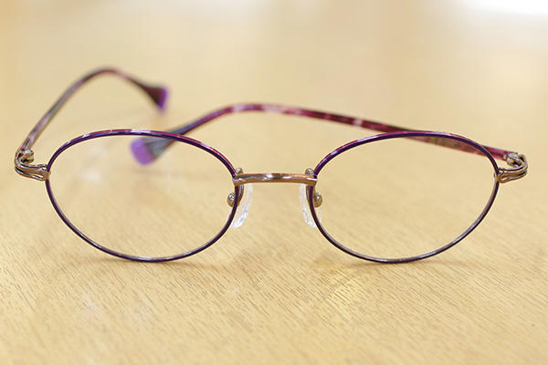 https://www.megane-eye.com/new/hold/bp3218-3.jpg